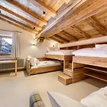 Lilly - Family And Friends By A-appartments Mit In - Out Zug