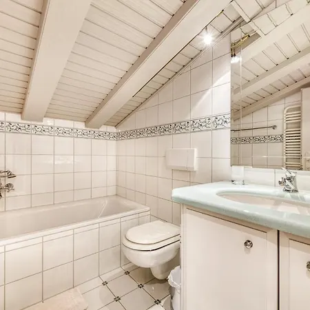 Lilly - Family And Friends By A-appartments Mit In - Out