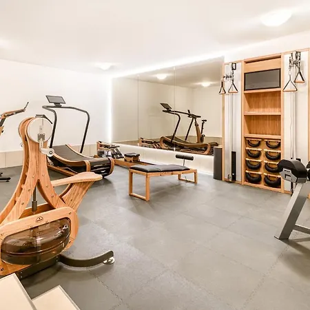 Lilly - Family And Friends By A-appartments Mit In - Out צוג