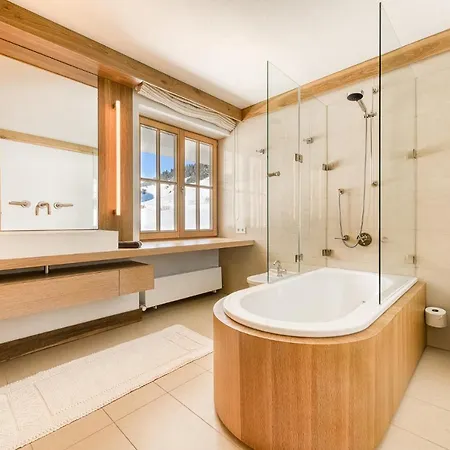 Lilly - Family And Friends By A-appartments Mit In - Out צוג