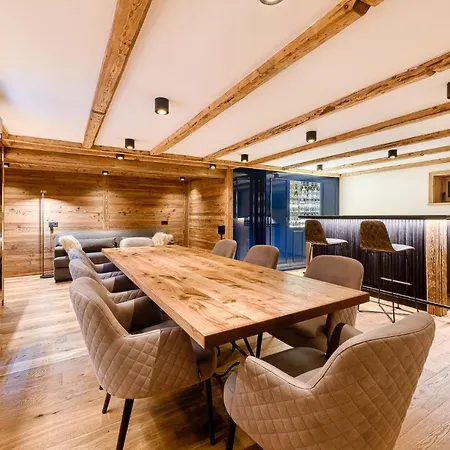 Lilly - Family And Friends By A-appartments Mit In - Out * צוג