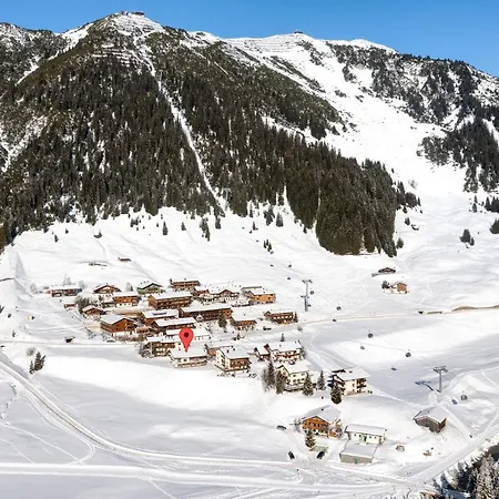 Lilly - Family And Friends By A-appartments Mit In - Out * צוג