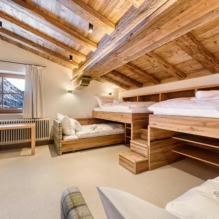 Lilly - Family And Friends By A-appartments Mit In - Out Zug